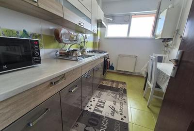 Vanzare Apartament luminos cu 2 camere în Târgu Jiu – zona Griviței - 4