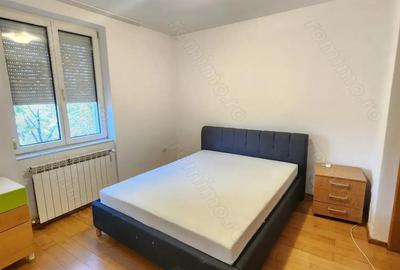Proprietar apartament in centrul Timi?oarei nchiriez apartament cu 3 camere decomandat Proprietar apartament in centrul Timi?oarei nchiriez apartament cu 3 camere decomandat - 2