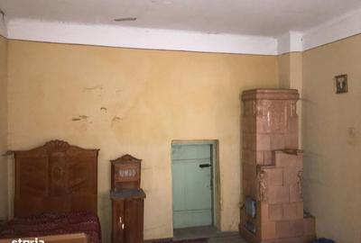 Casă cu 7 camere cu Teren 900 Mp în Zărnești - 8