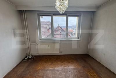 Apartament cu 3 camere semidecomandat în Grigorescu - 3
