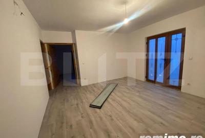 Casă cu 6 camere cu Teren 500 Mp în Beclean - 11