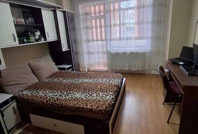 Apartament cu 2 camere decomandat în George Enescu