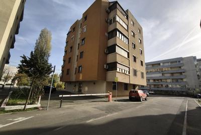 Apartament cu 3 camere decomandat, mobilat în Central - 35