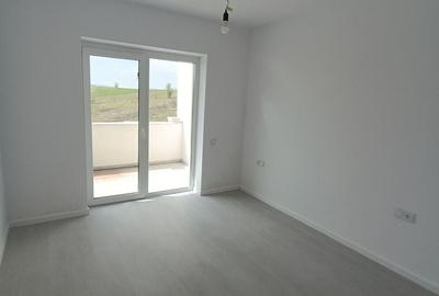 Duplex cu 4 camere cu Canalizare în Cetate - 4