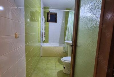 Garsonieră decomandată în Central - 2