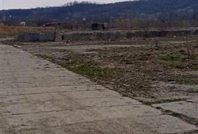 Teren intravilan 5,9 ha compact, platou cu utilitati   ptr.bussines -Hale, Depoz - 4