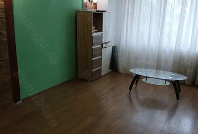Inchiriez apartament 3 camere, etaj 3, zona Miramar - 3