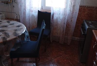 Apartament 3 camere central Buftea- 400 de euro, mobilat, utilat, loc parcare - 10