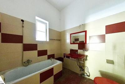 Casa cu 4 camere in inima Aradului - 8