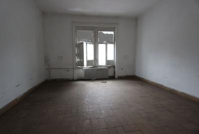 Birou, de 1,350 mp, în Ultracentral - 21