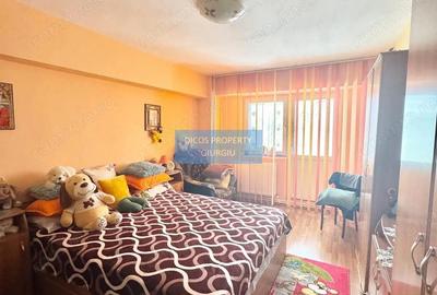 Apartament cu 3 camere decomandat în Central - 15