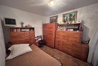 Apartament cu 3 camere semidecomandat în Central - 6