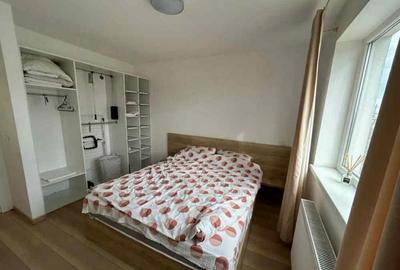 Apartament 3 camere, decomandat - zona Tractorul Apartament 3 camere, decomandat - zona Tractorul - 3