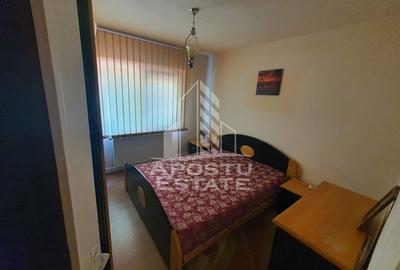 Apartament 2 camere, 55 mp, etaj 1/4, centrala proprie, Lipovei - 3