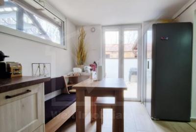 Apartament cu 3 camere decomandat, mobilat în Central - 14