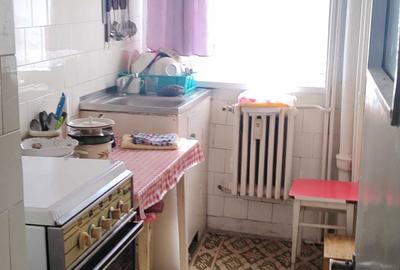Apartament cu 3 camere semidecomandat, mobilat în Central - 7