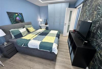 Apartament cu 3 camere decomandat în Ultracentral