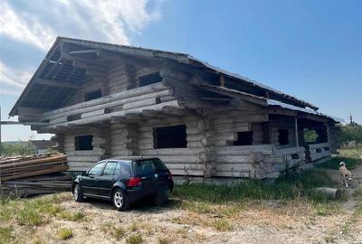 Casă cu 4 camere cu Teren 2000 Mp în Sâmbăta - 12