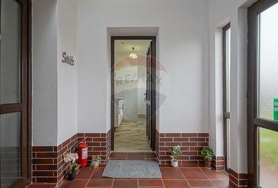 Casă cu 9 camere cu Teren 515 Mp în Stupini - 24