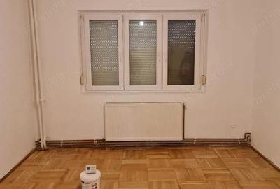 Apartament cu 3 camere semidecomandat în Boul Roșu - 9