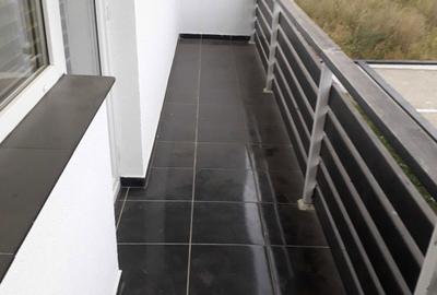 Apartament cu 2 camere decomandat în Exterior Vest