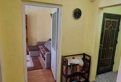Apartament cu 3 camere decomandat, mobilat în Sud - 10