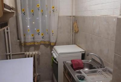 Apartament cu 2 camere semidecomandat în Alexandru cel Bun - 2