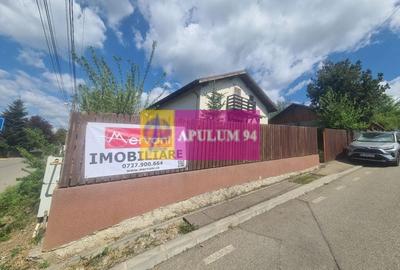 Vila de vanzare in Campina - Zona Muscel - 2