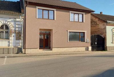 Spatiu comercial de inchiriat langa Judecatoria Beius - 6