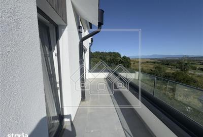 Apartament cu 3 camere în Cristian - 4