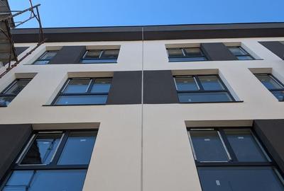 Apartament cu 3 camere decomandat în Florești - 2