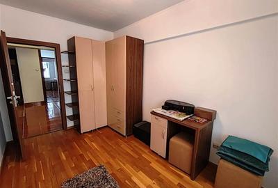 Apartament 3 camere in Ploiesti, zona ultracentrala Apartament 3 camere in Ploiesti, zona ultracentrala - 11