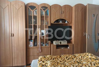 Apartament cu 3 camere decomandat, mobilat în Cisnădie - 4