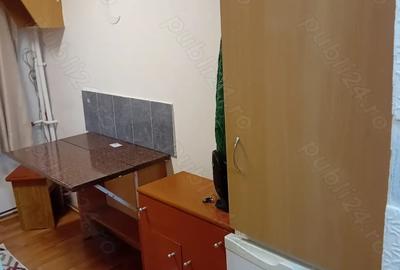 Chirie gars micuta . - 5