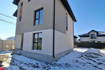 Casă individuală cu 4 camere cu Canalizare în Bragadiru - 12