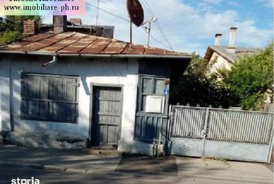 Casă cu 7 camere cu Canalizare în Traian - 6