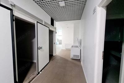 Spațiu comercial, de 205 mp, în Central - 1