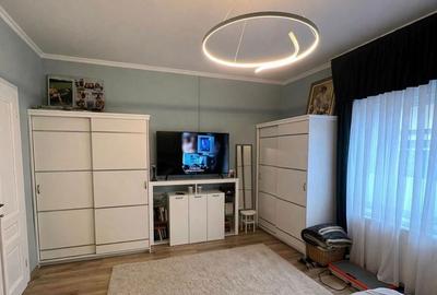 Casă cu 3 camere în Central - 11