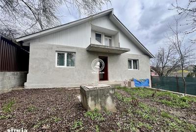 Casă cu 3 camere cu Teren 250 Mp în Cug - 2