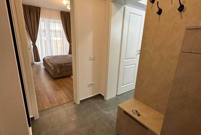 Apartament cu 2 camere decomandat în Apărătorii Patriei - 7