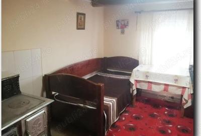 Casă cu Teren 1500 Mp în Roșiori - 1