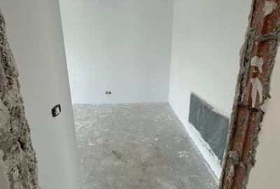 Casă individuală cu 4 camere cu Piscina în Tunari - 19