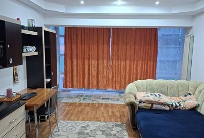 Apartament cu 3 camere, mobilat în Central - 2