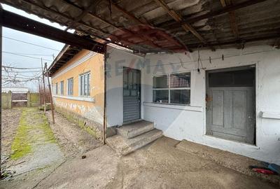 Casă cu 3 camere cu Teren 1300 Mp în Albești - 4