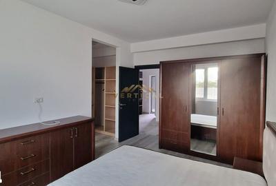 Casă cu 3 camere cu Teren 300 Mp în Berceni - 2