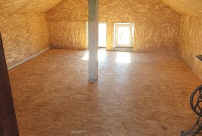 Casă cu 2 camere nedecomandat în Petros - 2