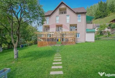 Casă cu 10 camere cu Teren 1137 Mp în Moieciu - 10