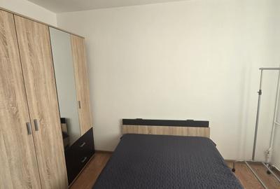 Apartament cu 3 camere decomandat în Trafic Greu - 7