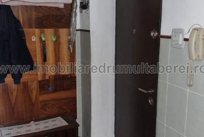 Drumul Taberei, Timisoara, 3 camere decomandat, 10/10, bloc 1978 - 2