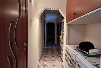 Apartament cu 3 camere decomandat în Ozana - 3